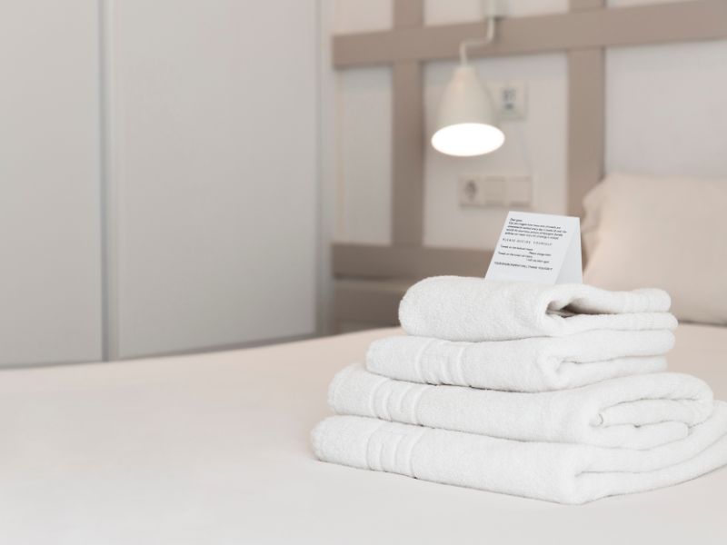 harga handuk hotel